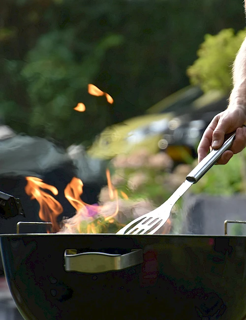 BBQ, Austausch & neue Perspektiven – unser Geschäftsführer am Grill lädt dich ein